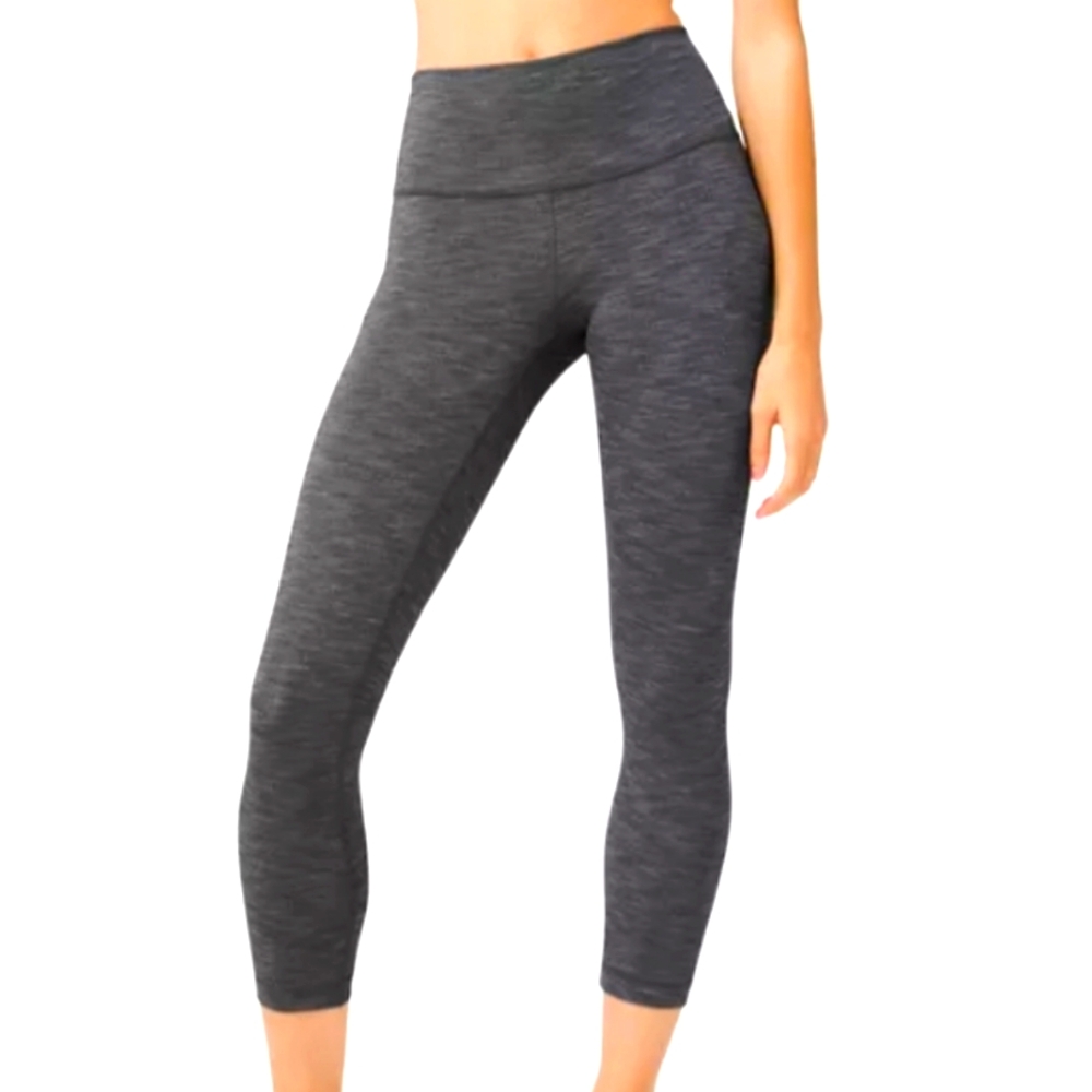 Lululemon Yoga crop pants (EUC)
